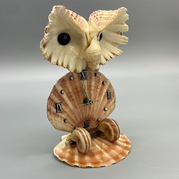 Vintage Owl Shell Art Clock Handmade Kitsch Souvenir 1970s - Picture 7 of 16